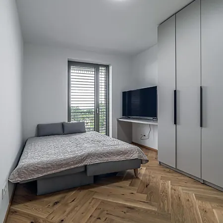 דירה Apartmanova Pod Stitmi *