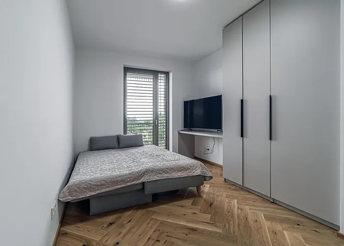 شقة Apartmanova Pod Stitmi *